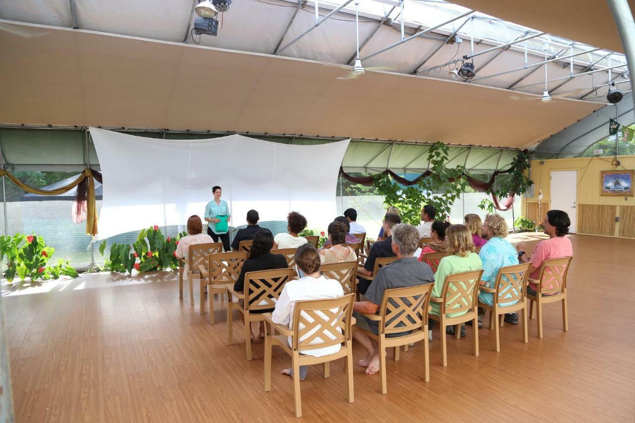 Hawaiian Sanctuary Eco Retreat Center Vila Pahoa Exterior foto